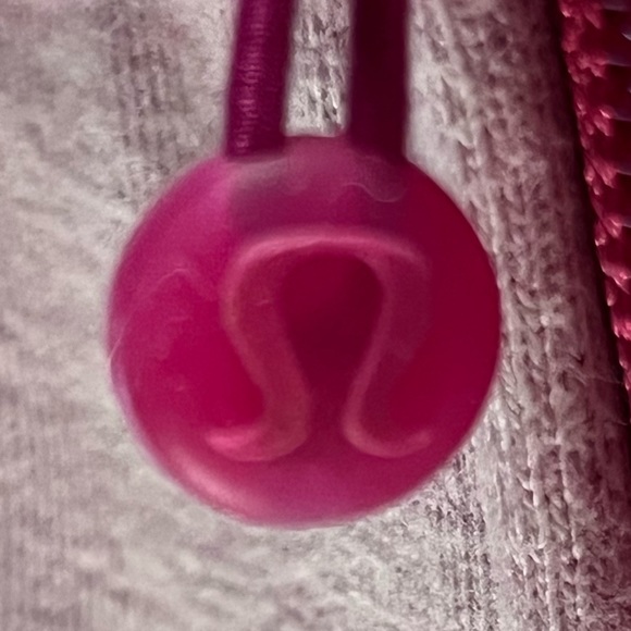 Rare Vintage limited Edition - Lululemon Scuba Hoodie - Size 2 - Passion Pink - Picture 10 of 10